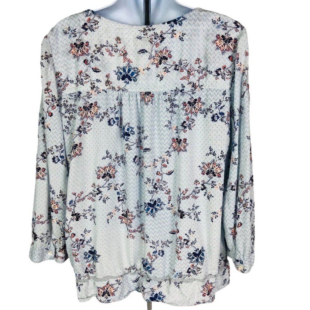 Carlson Womens Blouse Size L Light Blue Tiny Flowers Ruffled Hem Crochet - Picture 4 of 11